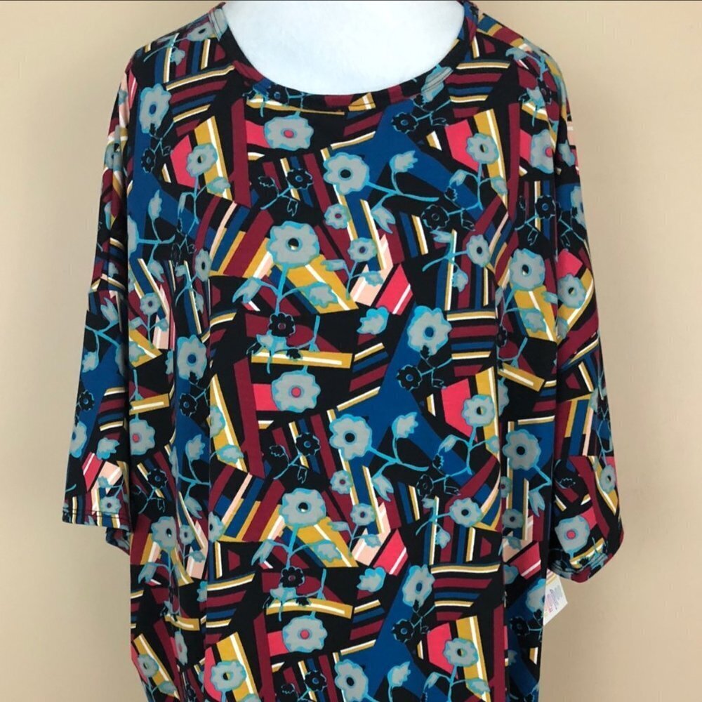 LuLaRoe Irma tunic top new with tags